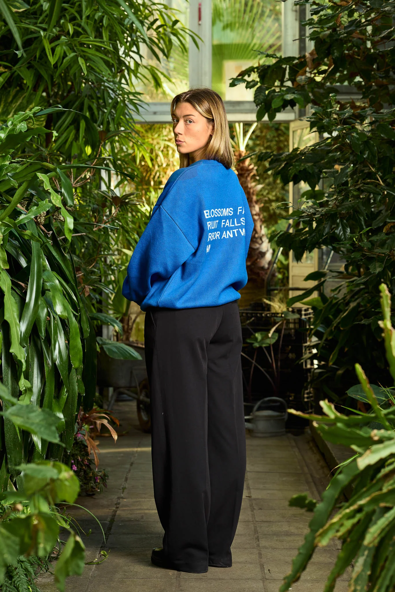 Blossoms Knit Blue - Image 5