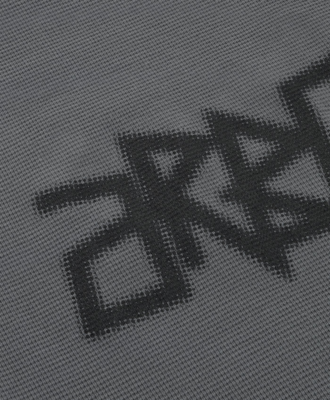 Halftone Waffle Crewneck Grey - Image 3