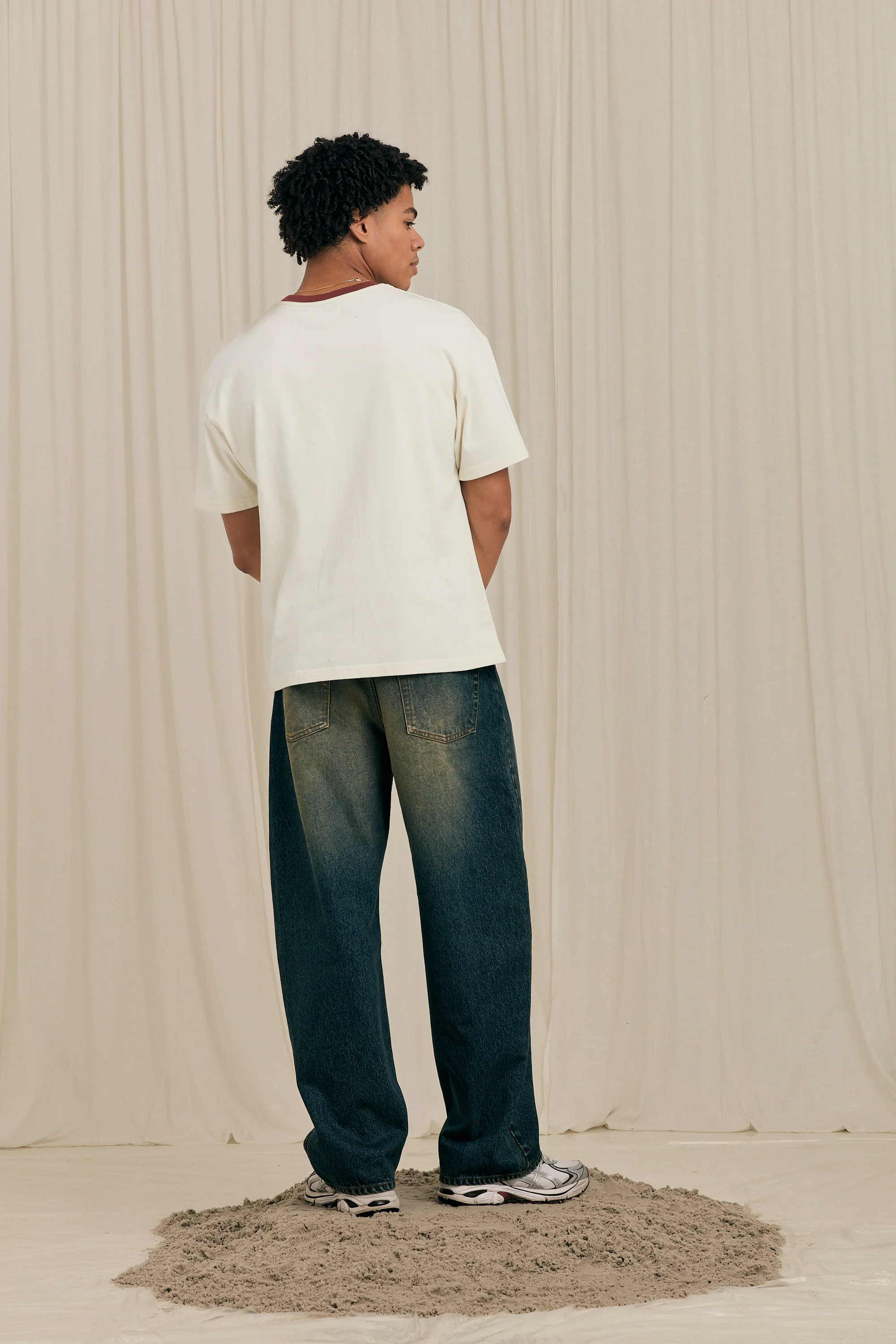 Oasis Beige T-shirt - Image 4